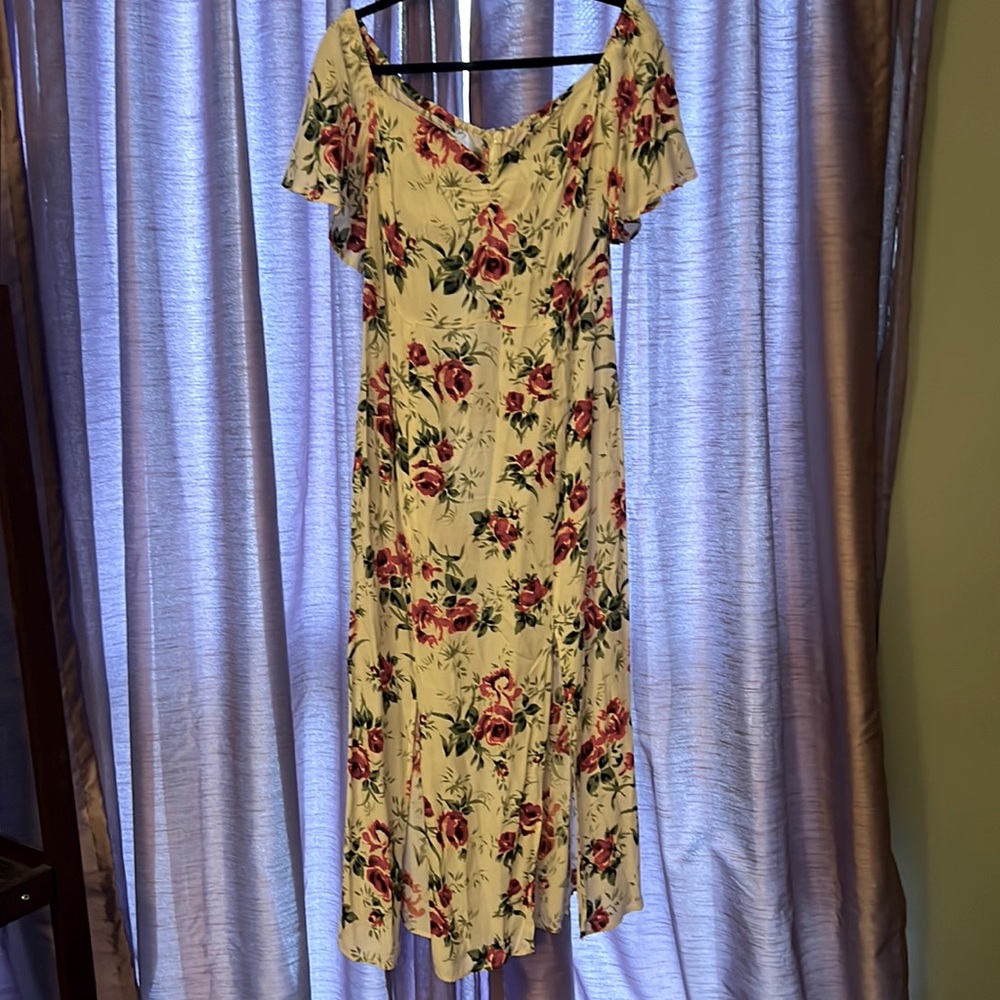 Floral maxi dress
